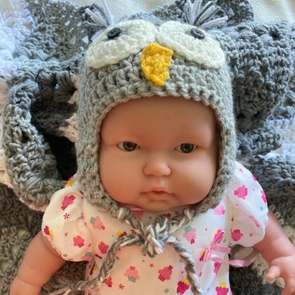 Gray Tones & White Baby Layette Set with Owl  Hat - Picture 2 of 9